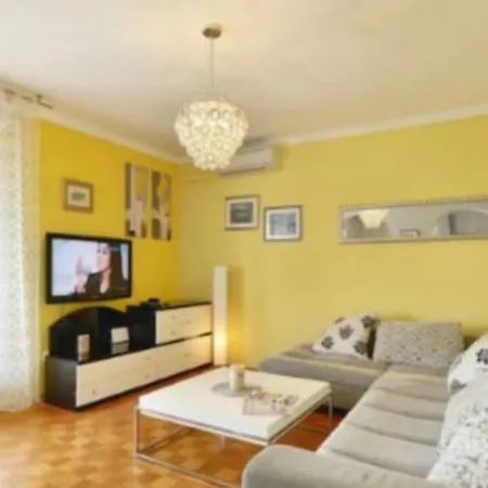 Skradinska 1 * Split